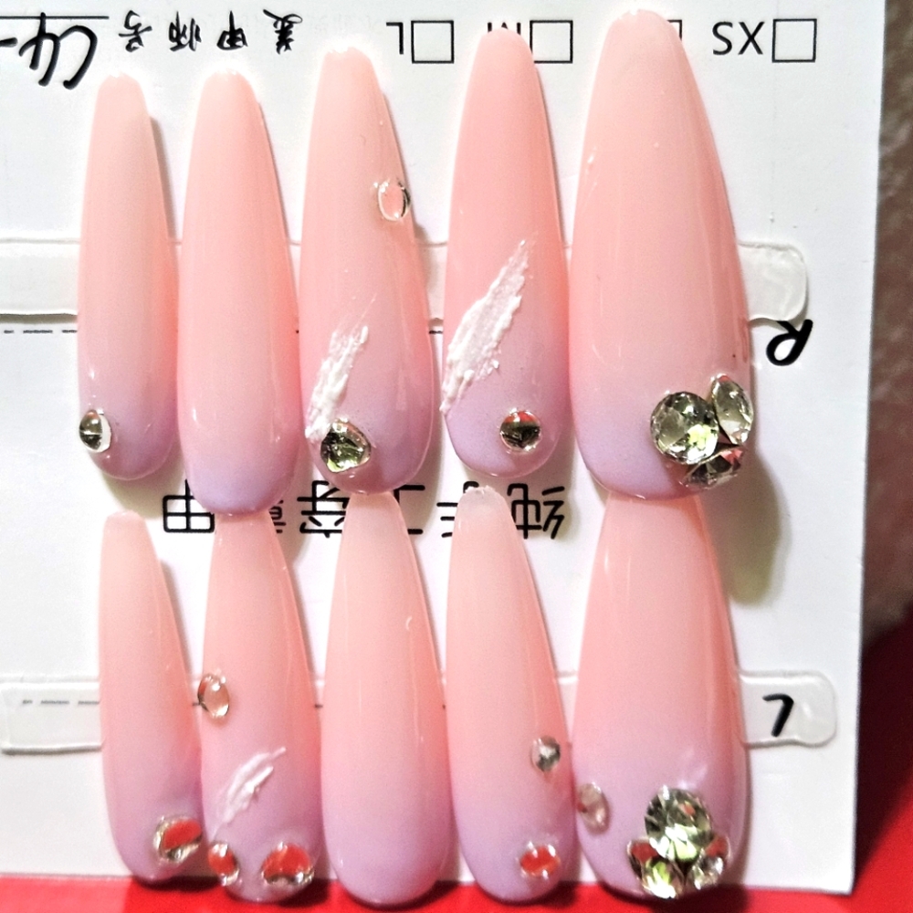 Bougie Nails Press-on nails glue-on nails artificial nails fake